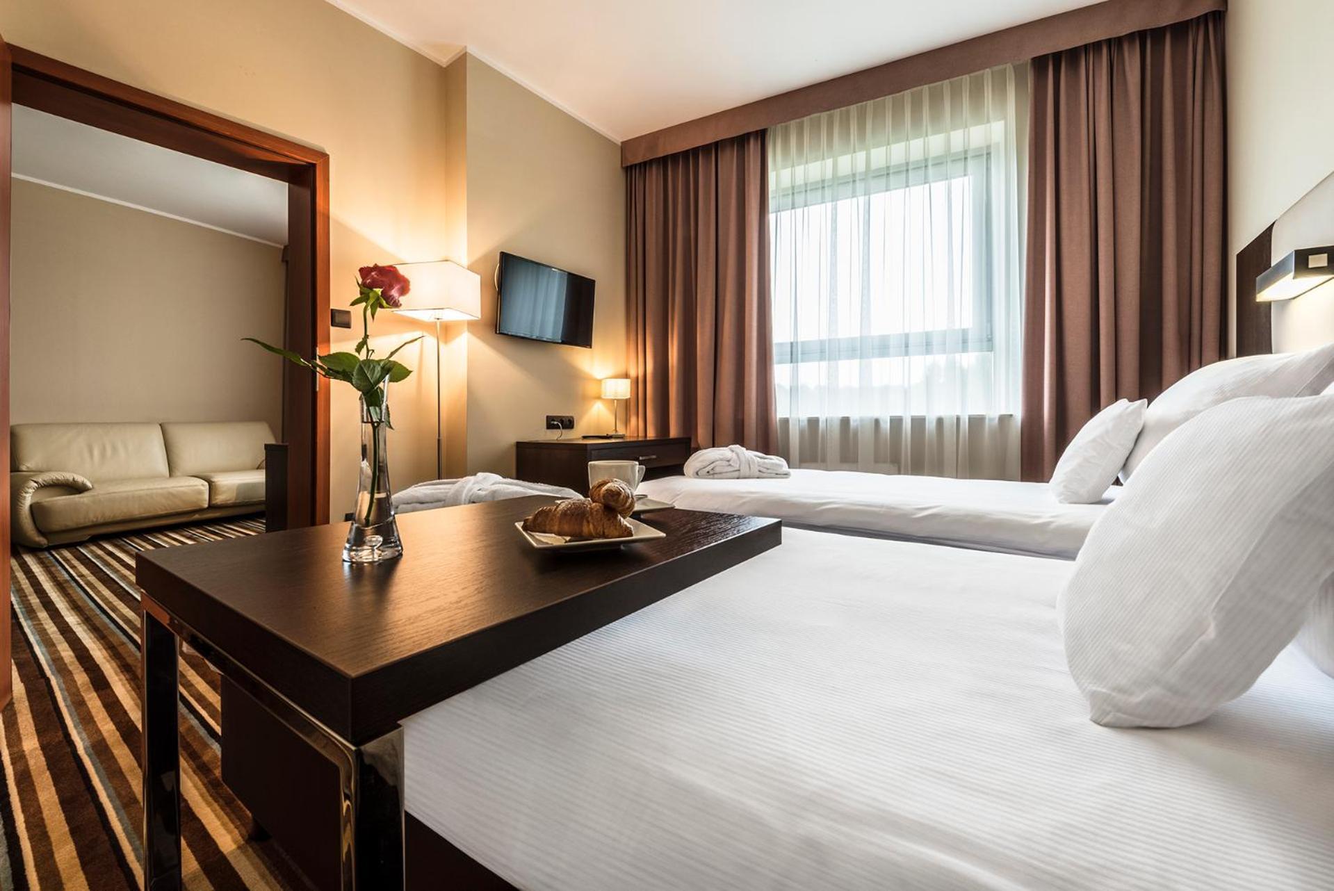 Victor Desilva Hotel